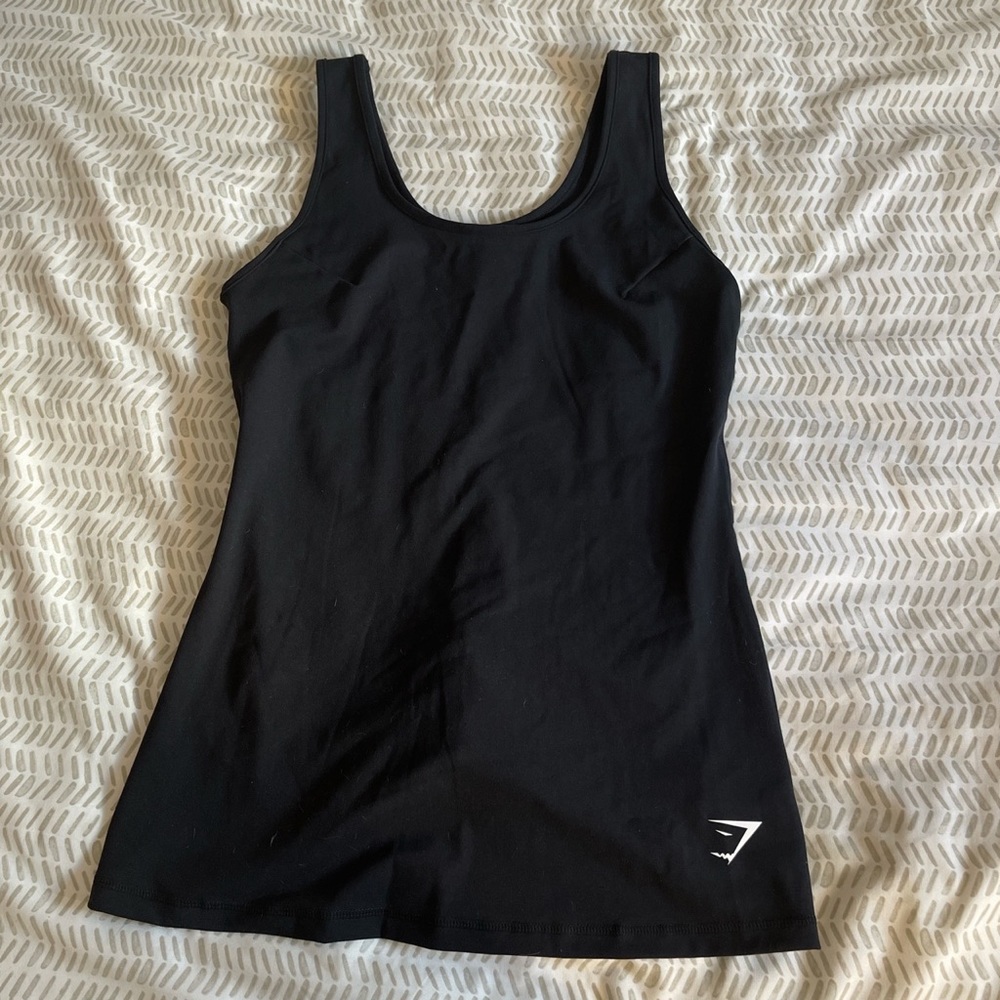 Black gymshark tank top